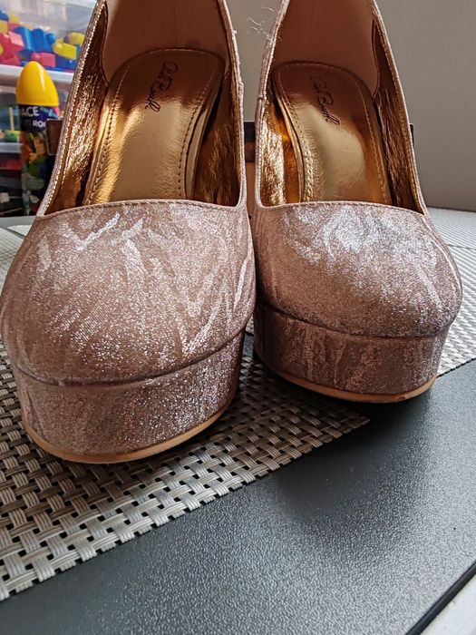 Обувки и чанта кимплект