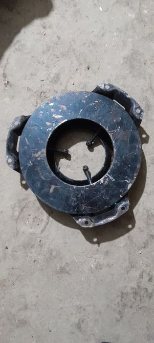 Волга газ-21 УАЗ корзина сцепления