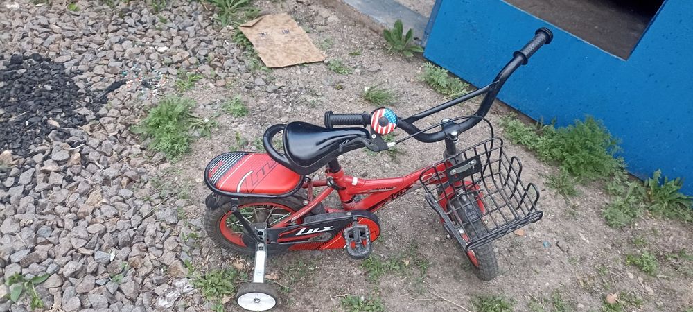 Продам детский велосипед для 4х -5и леток
