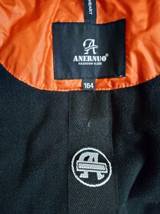 Продам пуховик на девочку