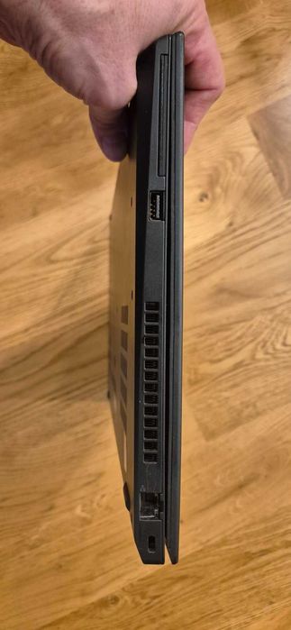 Lenovo ThinkPad T590 15.6" FHD IPS i5-8365U 8GB RAM256GB Win 11 Pро