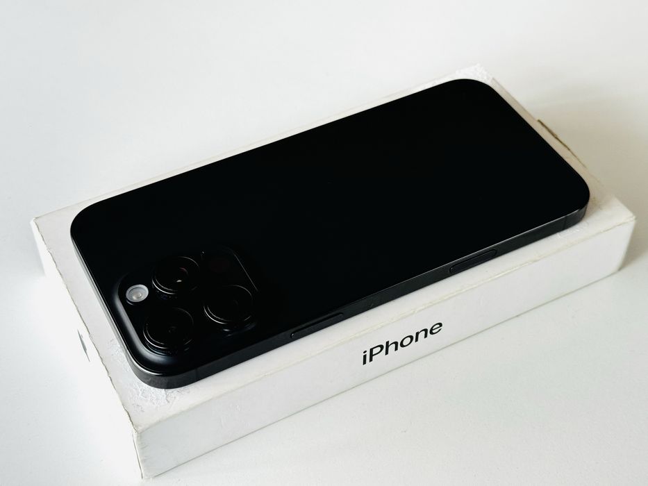 Iphone 16 Pro Max 256GB Black 100% Батерия! Гаранция 6 месеца