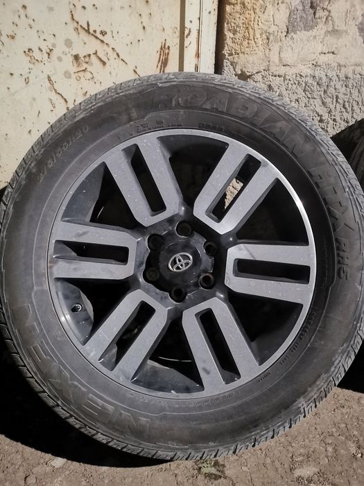 Зимни гуми 265/65/17 Bridgestone Blizak lm 005 dot 3320