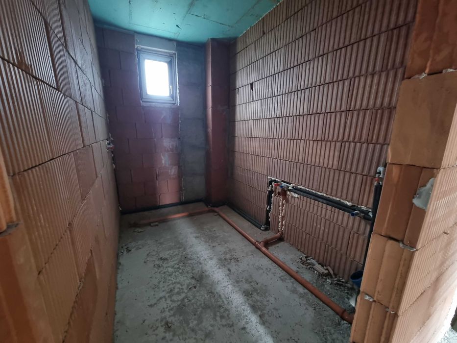 Продава се Къща в Благоевград, Грамада - 238 кв.м за 587 €/кв.м - Снимка #11