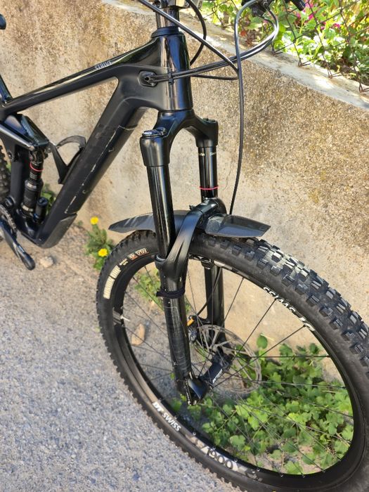 Карбонов Canyon Strive 29 цола М размер Rockshox Lyric,  Super Deluxe  1x12 GX Sram  Shimano Saint 4-бутални спирачки  Ендуро