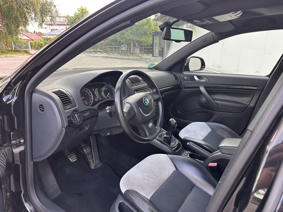 SKODA Octavia 2012 — imagine 5