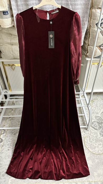 Платье бордовый с ремнем