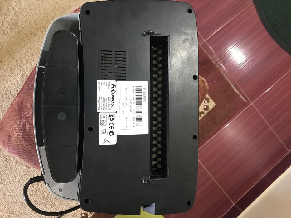 Шредер Fellowes PS-60