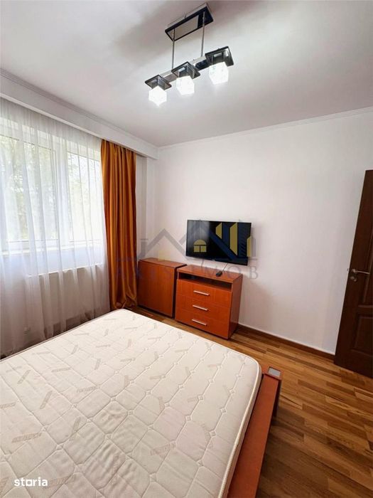 Apartament 3 camere conf 1 semidec zona N. Balcescu