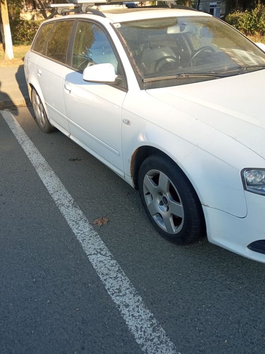 Vând Audi A4 quattro s-line