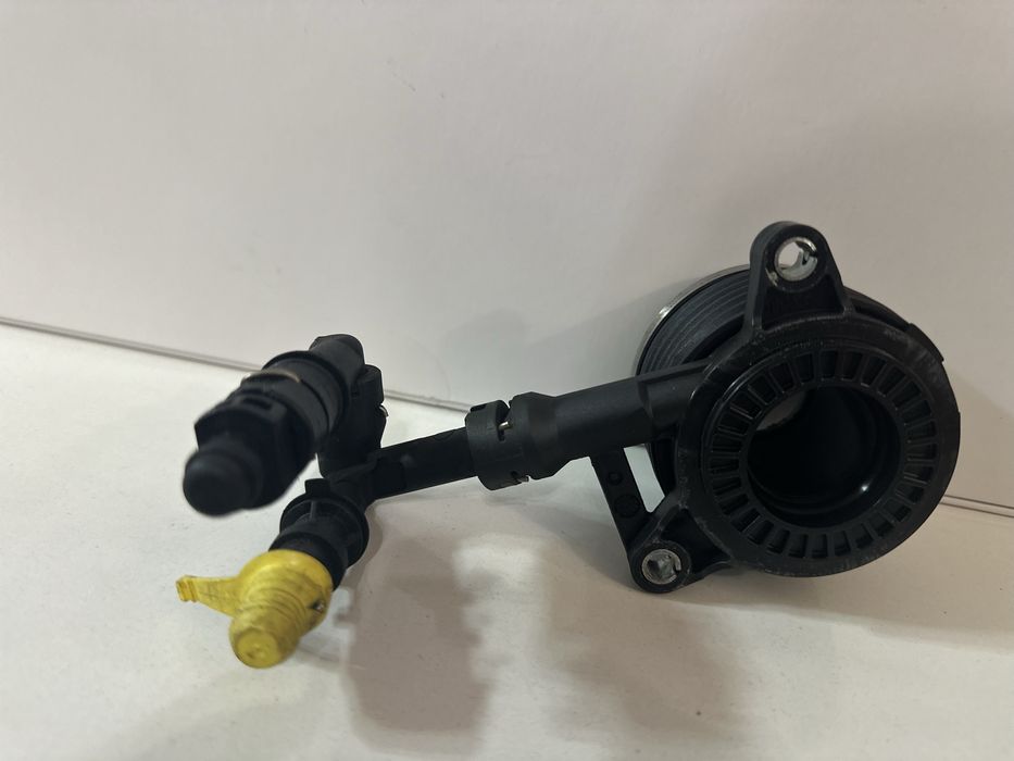 Комплент съединител и лагер помпа