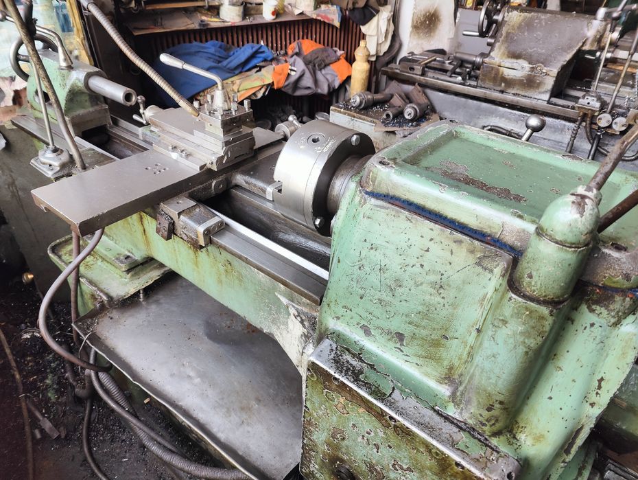 Vând Strung Sn320x750