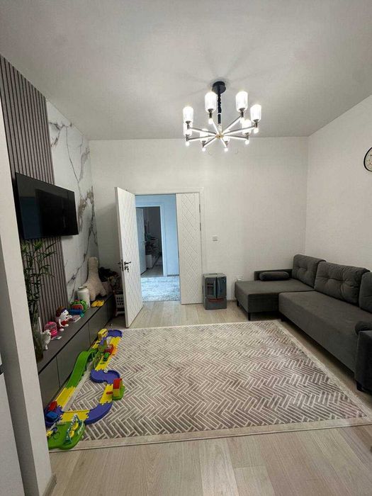 Династия Golden House, 2 комнатная ЕВРО ремонт с обстановкой