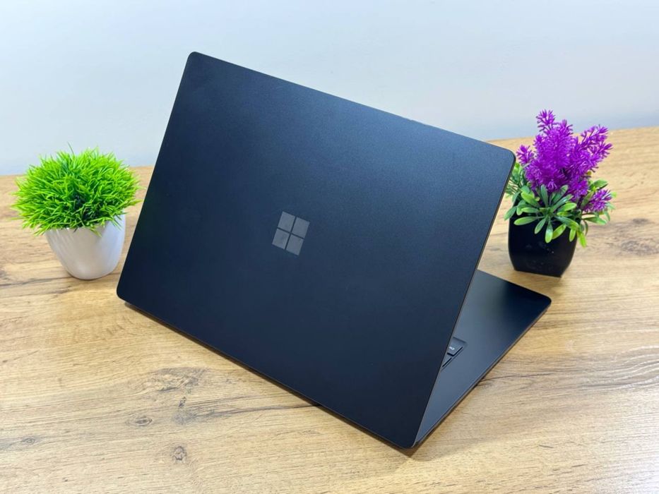 Срочно ! Microsoft surface laptop 7 ultra 7 15avlod RTX