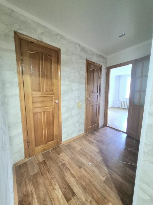 3 ком кв Жигули 4/5, 70 м²