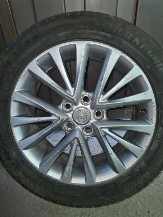 Toyota r17/55/215