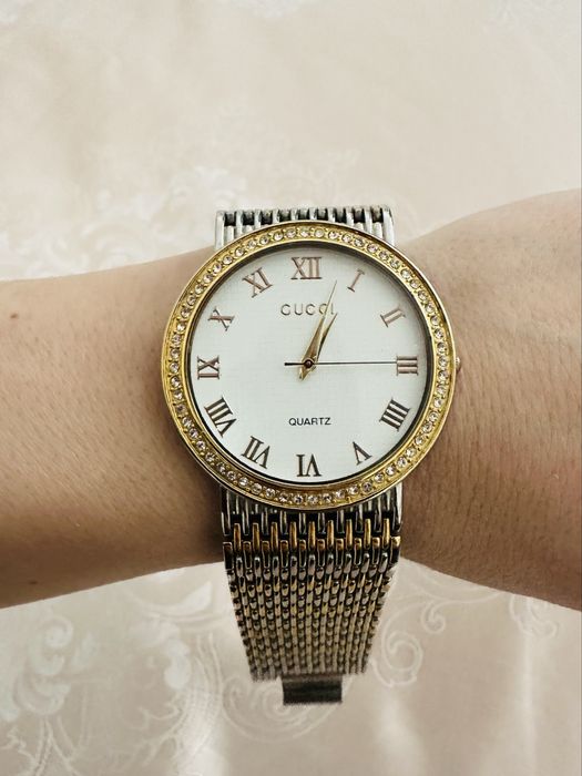 Ceas de dama elegant auriu cu argintiu