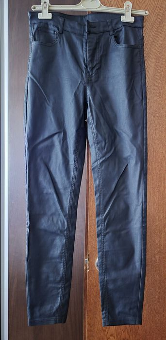 Pantaloni skinny- Calzetonia in stare excelenta
