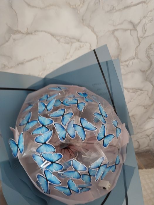 Букет цветов из бабочек