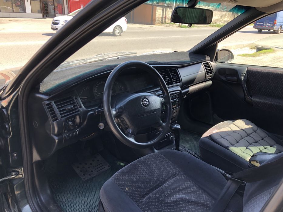 Опель vectra 2.0 кб