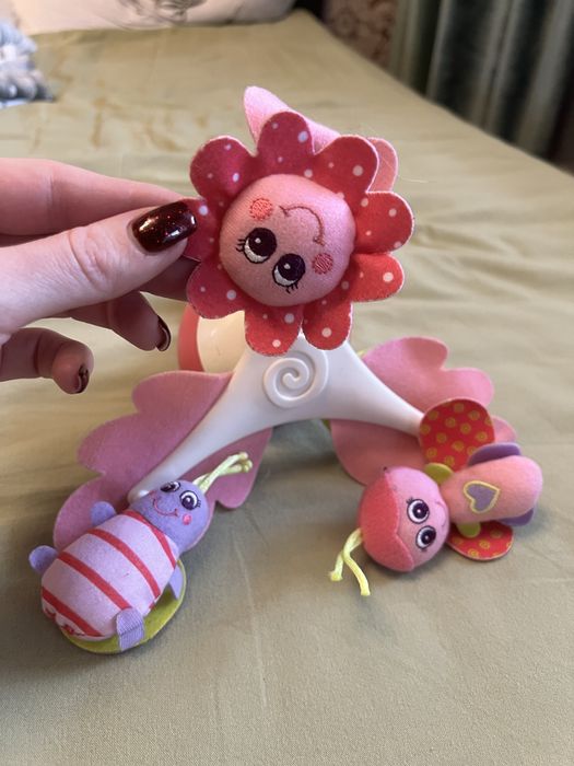 Мобиль универсальный для девочки