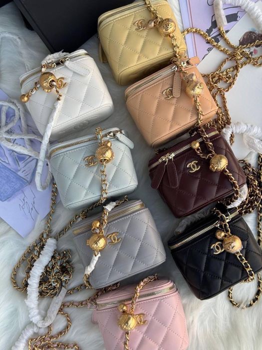 Чанти всякакъв бранд, размер и цветове