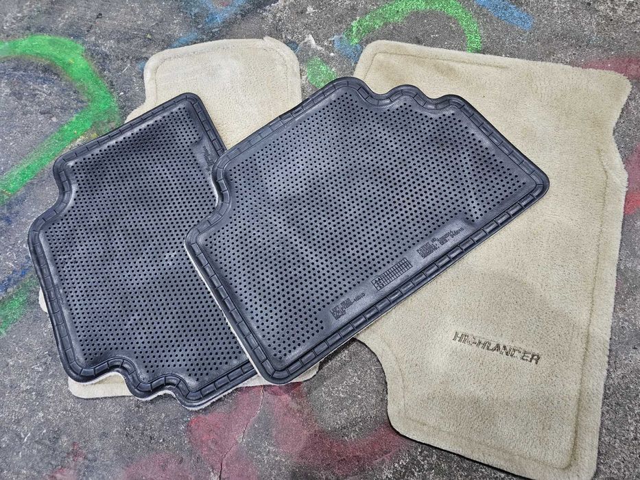 Коврики в ноги Highlander 2002