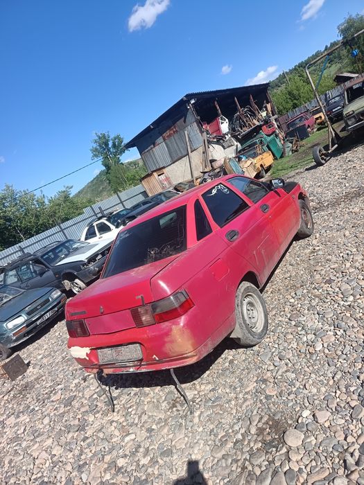 Автомобиль ваз-2110