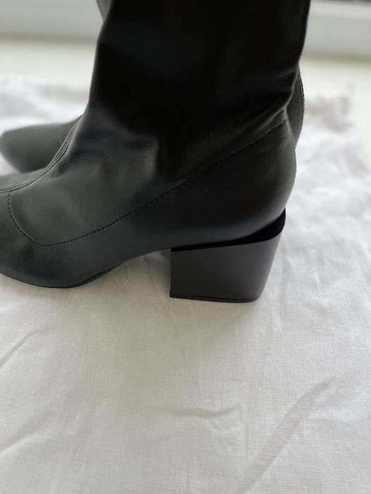 Продам ботфорты новые Zara