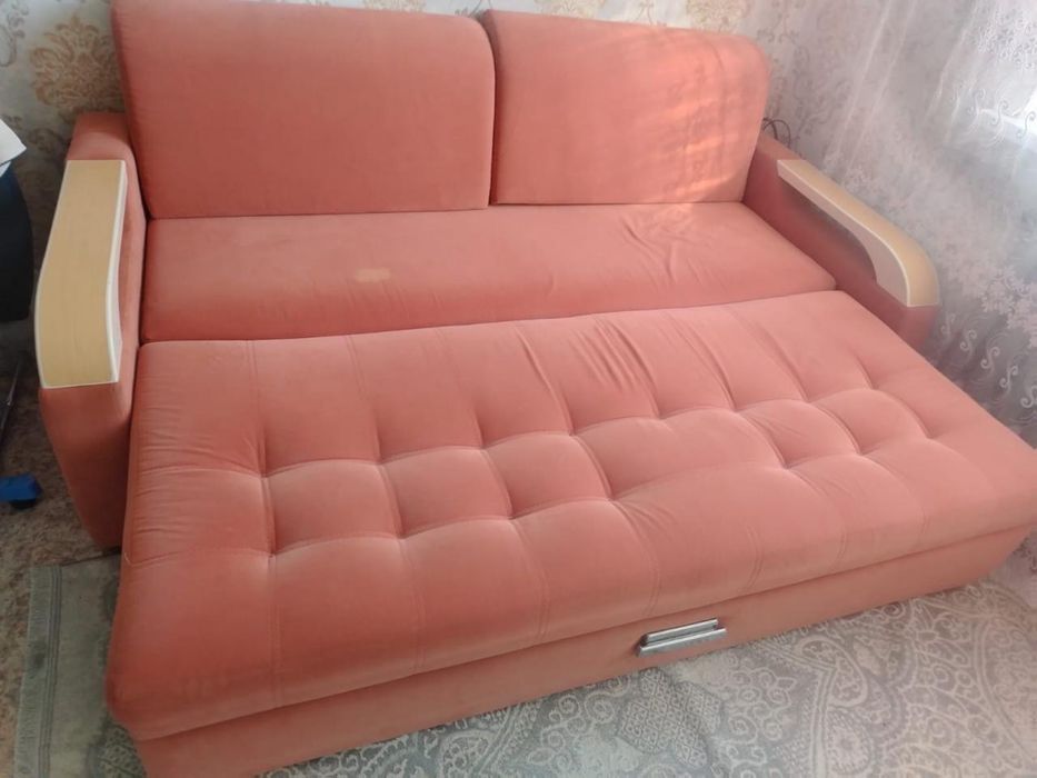 Продается диваны