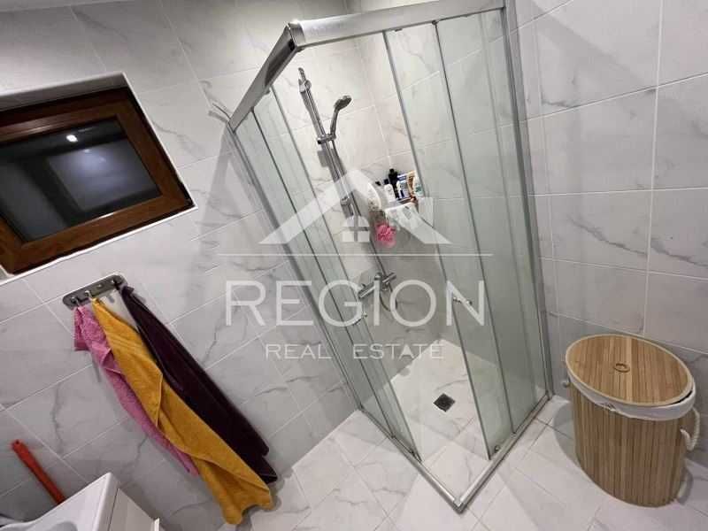 Дава се под наем Двустаен апартамент в Варна, Възраждане 1 - 64 кв.м за 433.5 € - Снимка #2