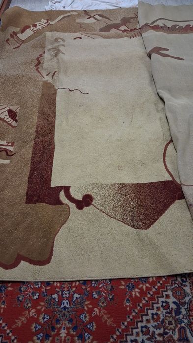 Палас напольный (кілем)