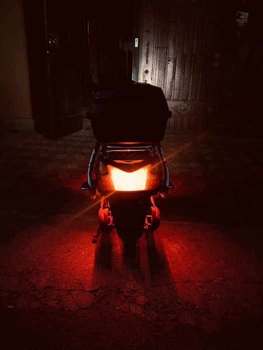 Электроскутер Yamaha