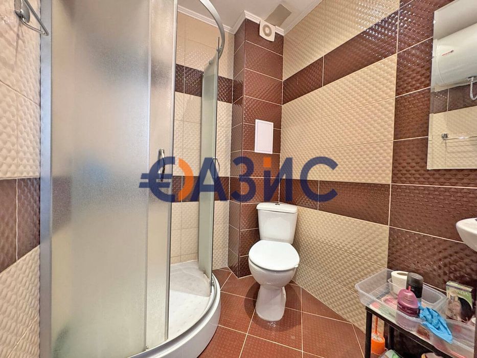 Продава се Двустаен апартамент в к.к. Слънчев бряг - 53 кв.м за 1255 €/кв.м - Снимка #12