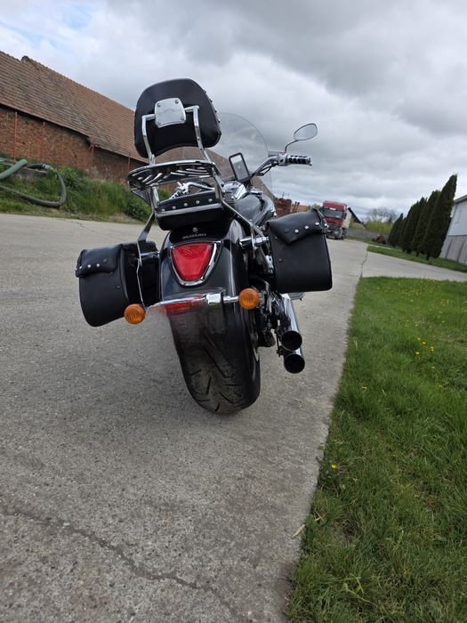 Suzuki Boulevard 1800