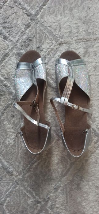 Туфли для бальных танцев