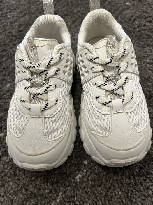 Детски маратонки zara, размер 27