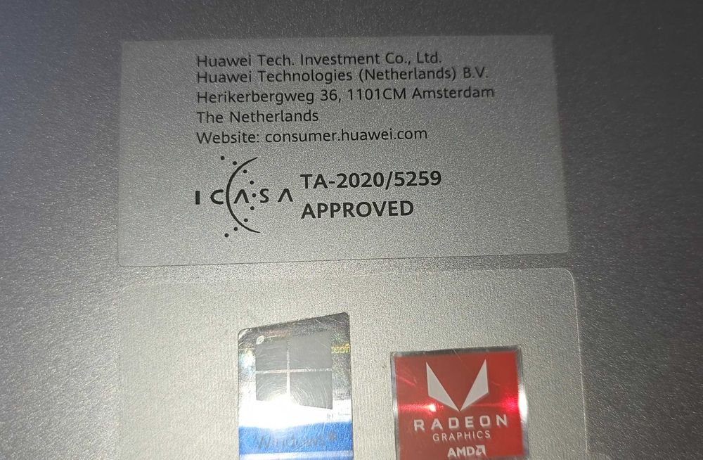 Лаптоп Huawel Matebook d15