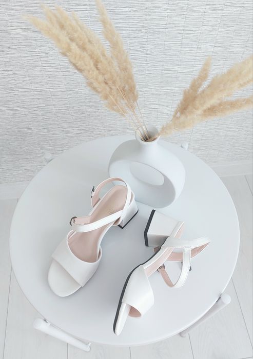 Женская обувь 33-34 размер