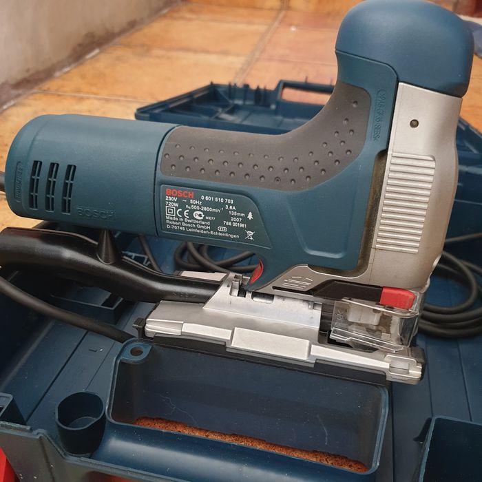 Fierastrau pendular Bosch GST 135 CE. Profesional. Soricel.