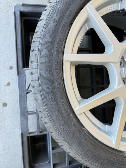 Джанти с гуми 17цола с гуми 205/50/17