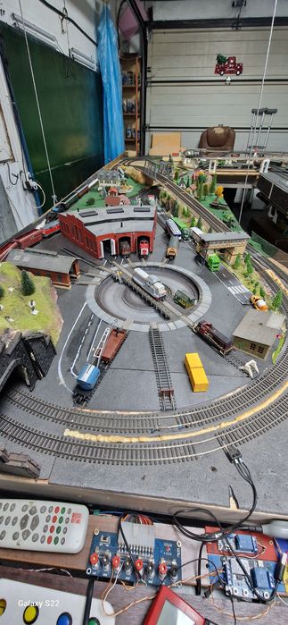 Trenuleț electric ho cu diorama