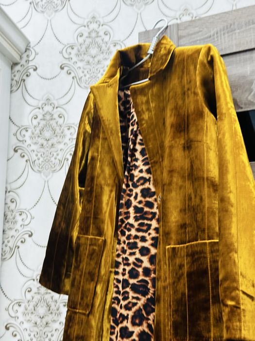 Тігілген Тренч новый