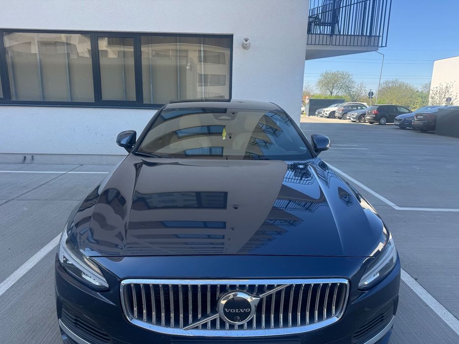 Volvo S90 Volvo S90 T8 Recharge AWD 2023 Plug in Hybrid 455 CP echipare full