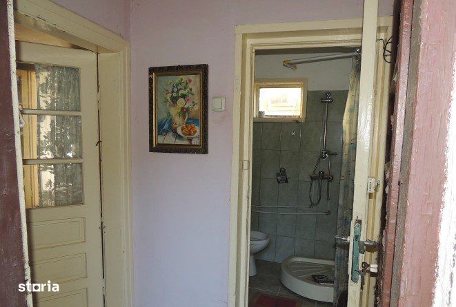 str. Tinerimii, Casa in suprafata de 108 m² cu teren - 187 m²