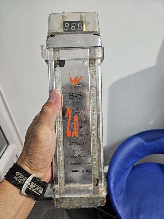 Автомобильный накопитель