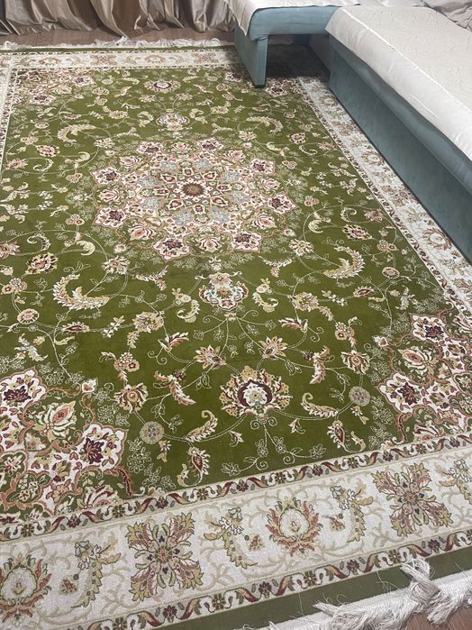 Ковёр , палас , кілем