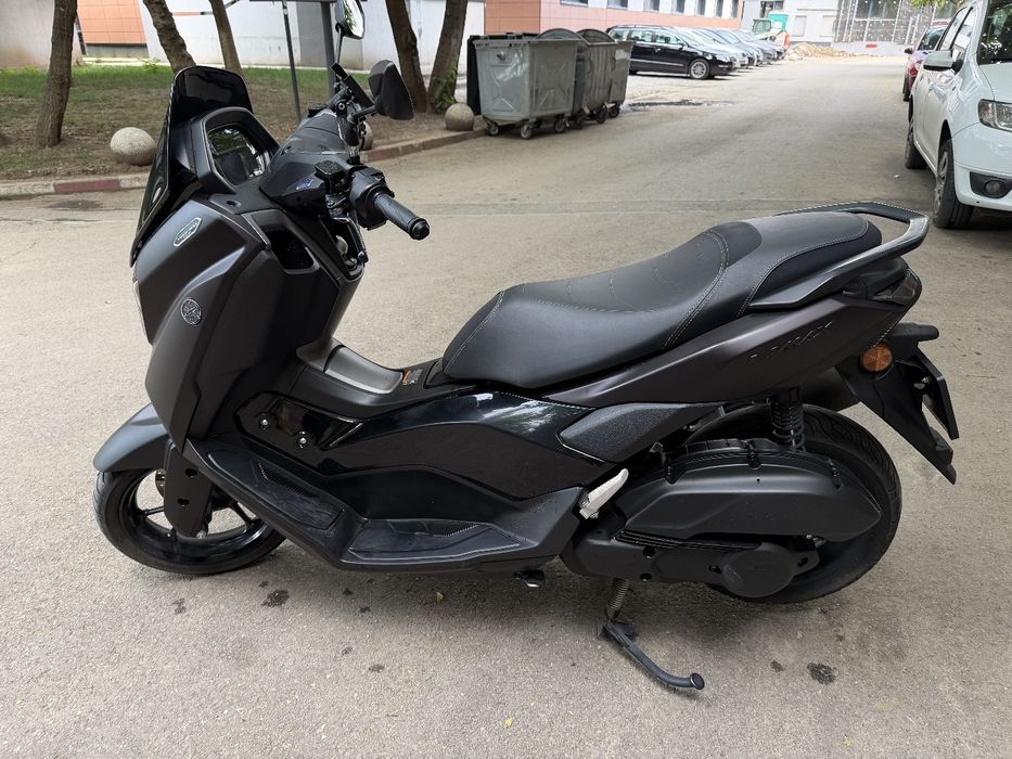 Yamaha nmax  scuter 125 techmax 2025
