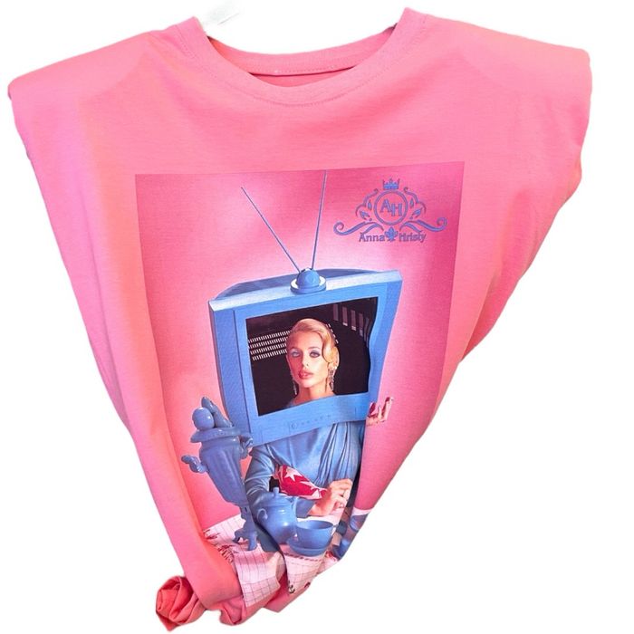 T-shirt с подплънки на раменете ,качествена щампа. Български брнад