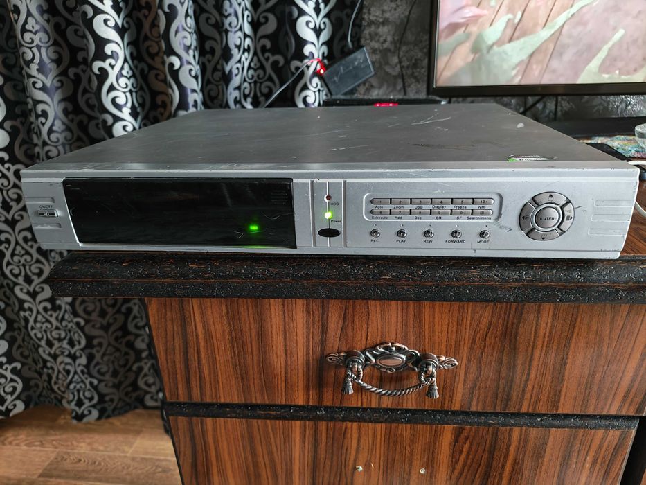 DVR 16 канальный видеорегистратор для камер наблюдения
